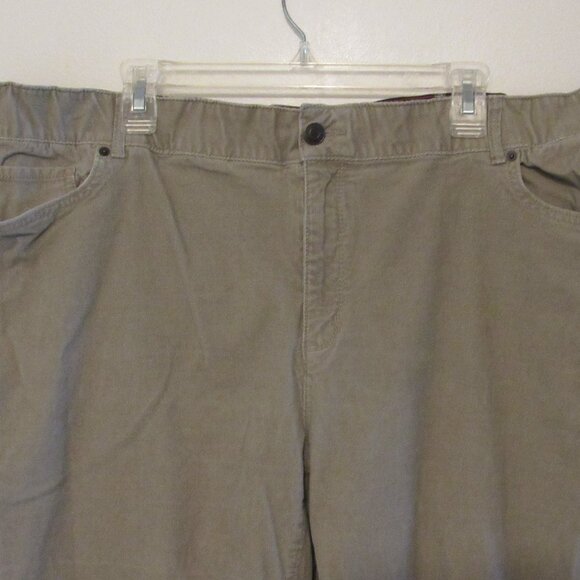 Eddie Bauer Curvy Bootcut Corduroy Jeans Women's 24W Beige Elastic Waist Comfort - Picture 1 of 8